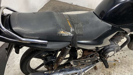 Yamaha YBR 125 2011 44K NON RUNNING PROJECT BIKE 125CC 12