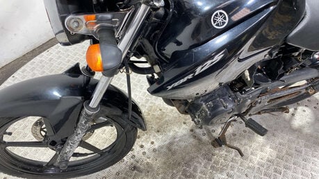 Yamaha YBR 125 2011 44K NON RUNNING PROJECT BIKE 125CC 6