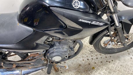 Yamaha YBR 125 2011 44K NON RUNNING PROJECT BIKE 125CC 3