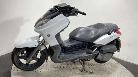 Yamaha Xmax 125 YP125R 2009 8K NON RUNNING PROJECT SCOOTER 11