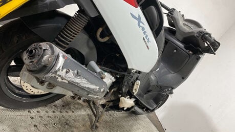 Yamaha Xmax 125 YP125R 2009 8K NON RUNNING PROJECT SCOOTER 8