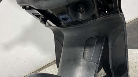Honda Fes 2007 RUNNING MAXI SCOOTER PROJECT BIKE 125CC 7