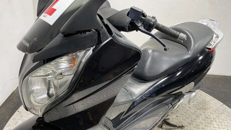 Honda Fes 2007 RUNNING MAXI SCOOTER PROJECT BIKE 125CC 13