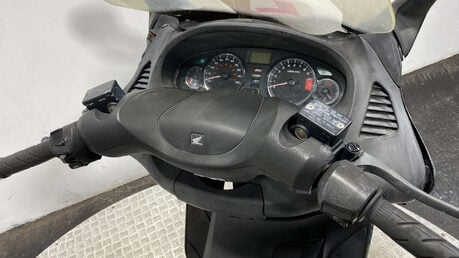 Honda Fes 2007 RUNNING MAXI SCOOTER PROJECT BIKE 125CC 8