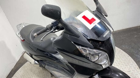 Honda Fes 2007 RUNNING MAXI SCOOTER PROJECT BIKE 125CC 18