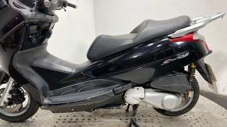 Honda Fes 2007 RUNNING MAXI SCOOTER PROJECT BIKE 125CC 14