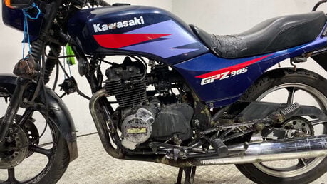 Kawasaki GPZ 1997 32K RUNNING PROJECT BIKE 305CC A2 14