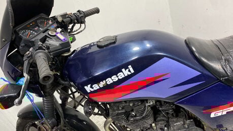 Kawasaki GPZ 1997 32K RUNNING PROJECT BIKE 305CC A2 17
