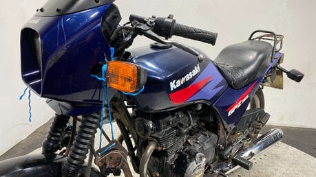 Kawasaki GPZ 1997 32K RUNNING PROJECT BIKE 305CC A2 13