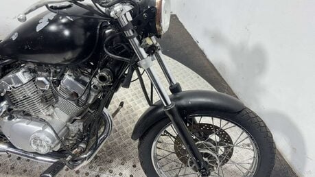Yamaha XV VIRAGO 125 2000 RUNNING CRUISER PROJECT BIKE 20