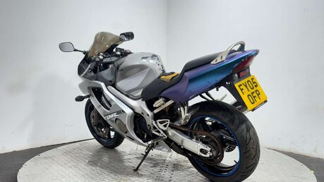 Honda CBR F4I 2005 58K NON RUNNING TRACK BIKE PROJECT 600CC 15