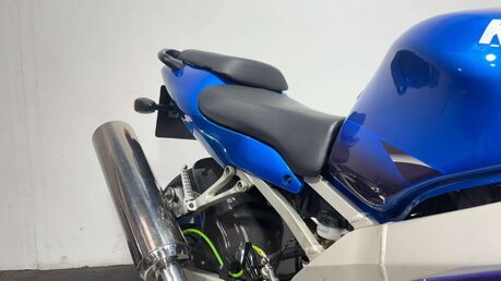 Kawasaki ZX 1999 44K GOOD RUNNING PROJECT BIKE 900CC SPORT 5