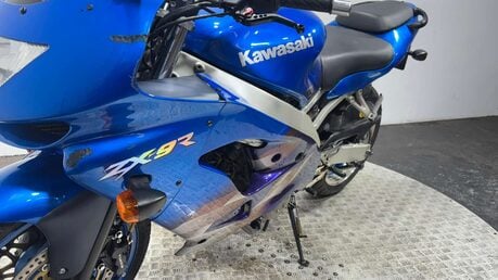 Kawasaki ZX 1999 44K GOOD RUNNING PROJECT BIKE 900CC SPORT 18