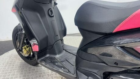 Aprilia SR 2016 4T 25K PROJECT SCOOTER 125CC BIKE 3