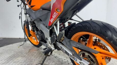 Honda CBR CBR125 2012 SPARES OR REPAIR RUNNNG PROJECT BIKE 125CC 11