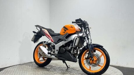 Honda CBR CBR125 2012 SPARES OR REPAIR RUNNNG PROJECT BIKE 125CC 15