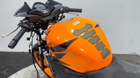 Honda CBR CBR125 2012 SPARES OR REPAIR RUNNNG PROJECT BIKE 125CC 14