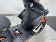 WK Bikes SX 2021 ONLY 8K RUNNING PROJECT SCOOTER 125CC 14