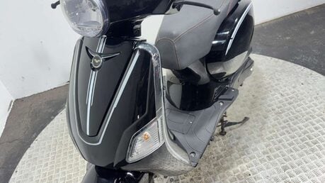 Lexmoto Riviera 2019 NON RUNNING PROJECT SCOOTER BIKE 125CC 9