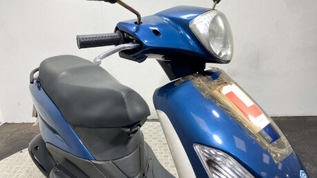 Piaggio Fly 2012 RUNNING PROJECT SCOOTER 125CC 17