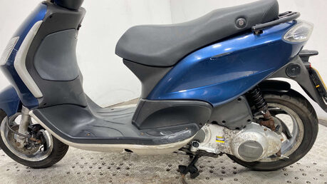 Piaggio Fly 2012 RUNNING PROJECT SCOOTER 125CC 14