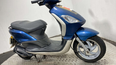 Piaggio Fly 2012 RUNNING PROJECT SCOOTER 125CC 4