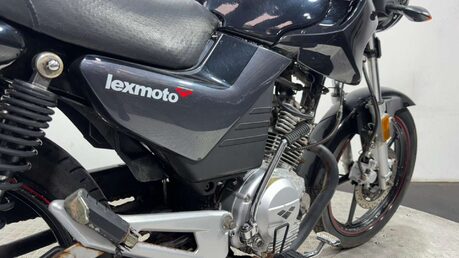 Lexmoto ZSF 2016 NON RUNNING PROJECT BIKE 125CC 7