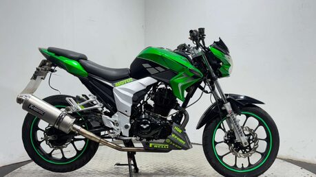 Lexmoto Venom 2016 4k non running project bike 125cc 1