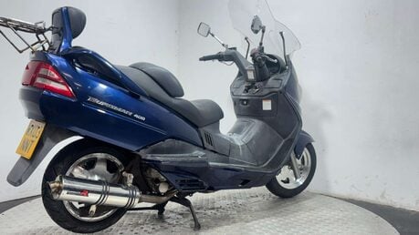 Suzuki Burgman AN 2003 25K NON RUNNING MAXI SCOOTER PROJECT 4