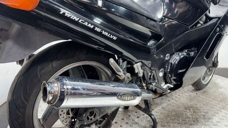 Kawasaki ZZR 1992 37K GOOD RUNNING PROJECT BIKE 19