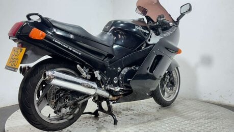 Kawasaki ZZR 1992 37K GOOD RUNNING PROJECT BIKE 6