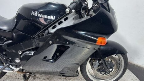 Kawasaki ZZR 1992 37K GOOD RUNNING PROJECT BIKE 12