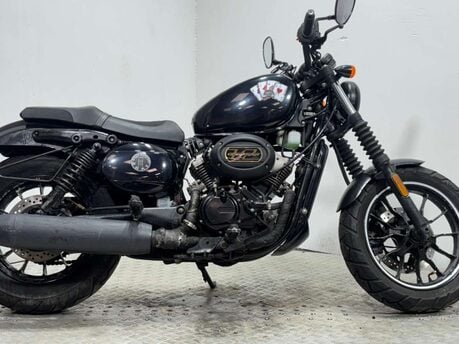 Hyosung GV 125 Aquila Custom Cruiser Petrol Manual Euro 4 (13 ps)