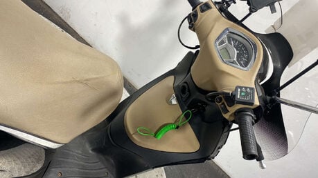 Piaggio Liberty 2020 37K NON RUNNING PROJECT SCOOTER 8