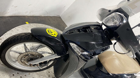 Piaggio Liberty 2020 37K NON RUNNING PROJECT SCOOTER 12