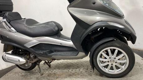Piaggio MP3 2012 9