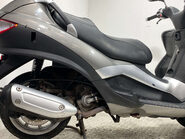 Piaggio MP3 2012 8