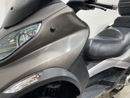 Piaggio MP3 2012 15