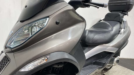 Piaggio MP3 2012 15