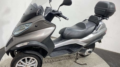 Piaggio MP3 2012 14