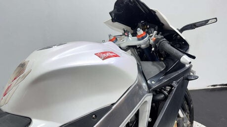 Aprilia RSV4 999 R 2011 31K RUNNING PROJECT SPORTS BIKE 23