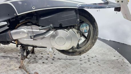 SYM Allo 2012 non running project scooter bike 125cc 12