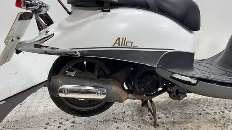 SYM Allo 2012 non running project scooter bike 125cc 14