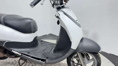 SYM Allo 2012 non running project scooter bike 125cc 9