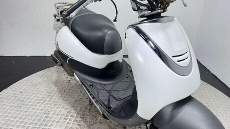 SYM Allo 2012 non running project scooter bike 125cc 8