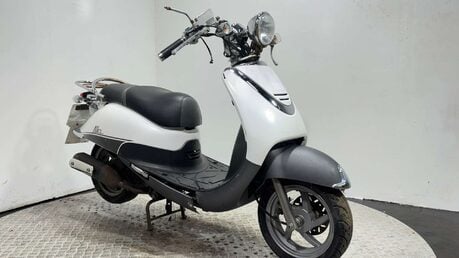 SYM Allo 2012 non running project scooter bike 125cc 6