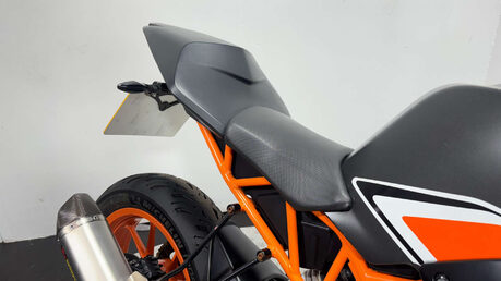 KTM RC 125 2017 16K NON RUNNING PSORTS PROJECT BIKE 125CC 20