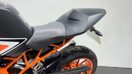 KTM RC 125 2017 16K NON RUNNING PSORTS PROJECT BIKE 125CC 14