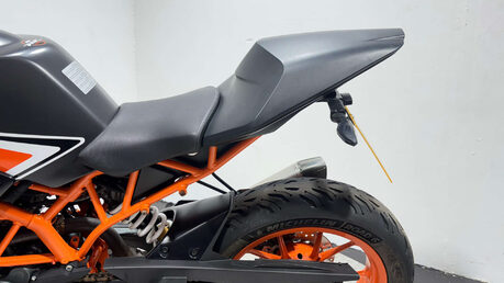 KTM RC 125 2017 16K NON RUNNING PSORTS PROJECT BIKE 125CC 21
