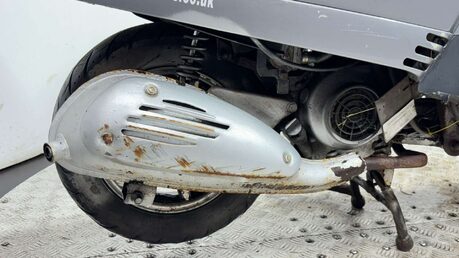 Herald Motor Co Vogue 2015 RUNNING PROJECT SCOOTER DAMAGED 50CC 17
